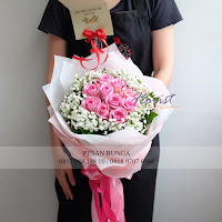  bunga valentine, buket bunga dan cokelat, buket bunga ferrero rocher, buket bunga mawar, bunga mawar valentine, handbouquet mawar, bunga mawar 100tangkai, buket rose, toko bunga, florist jakarta, toko bunga pluit