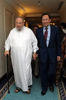 Yusuf al-Qaradhawi dan Anwar Ibrahim