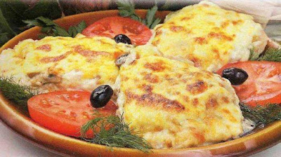 Piept de pui cu ciuperci gratinat