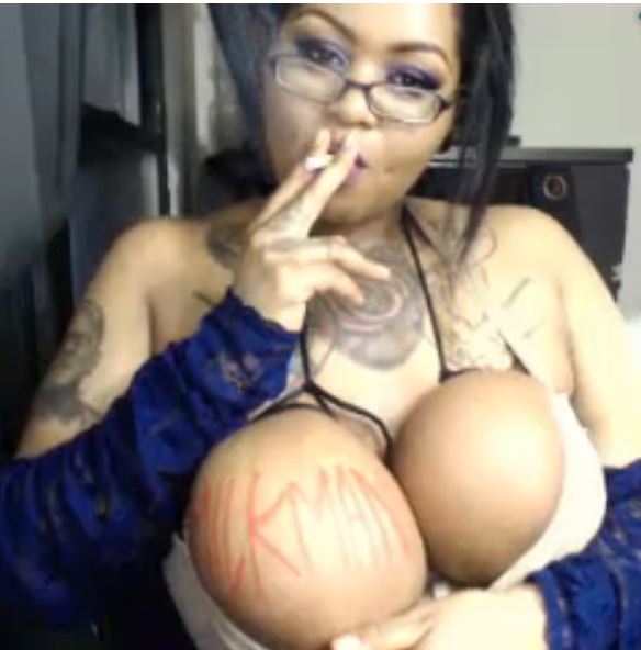 busty girls on live cams