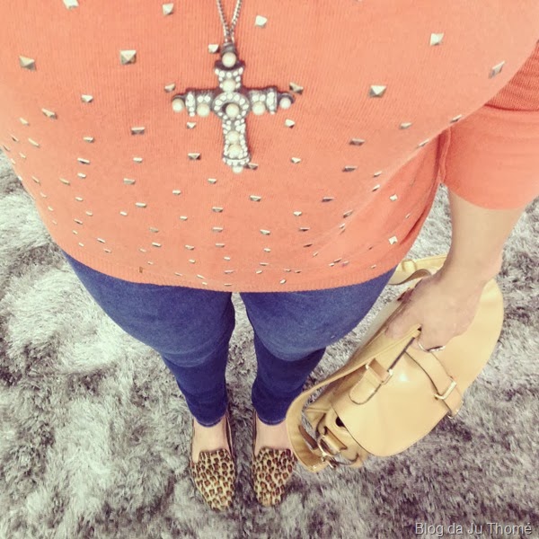 look jeans e sueter laranja (1)