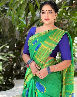 Bigg Boss Reshma Pasupuleti Stunning photoshoot in Saree