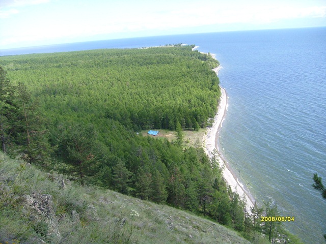 Вид с горы на мыс Котельникова