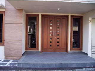 model pintu minimalis dari kayu www.rumah-hook.com