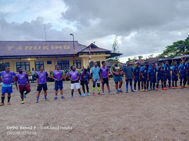 Tim Pemda Lanjut ke Semifinal Pertandingan Futsal HUT Bhayangkara di Polres Yahukimo