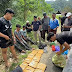BNNP Sumbar Gagalkan Peredaran 17 Kg Ganja: Tiga Kurir Muda Ditangkap di Agam, Satu Mobil dan 7 Ponsel Disita