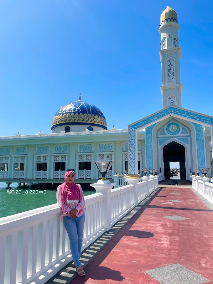Masjid Seribu Selawat, syukurnya dapat lihat keindahan masjid terapung di Pulau Pangkor