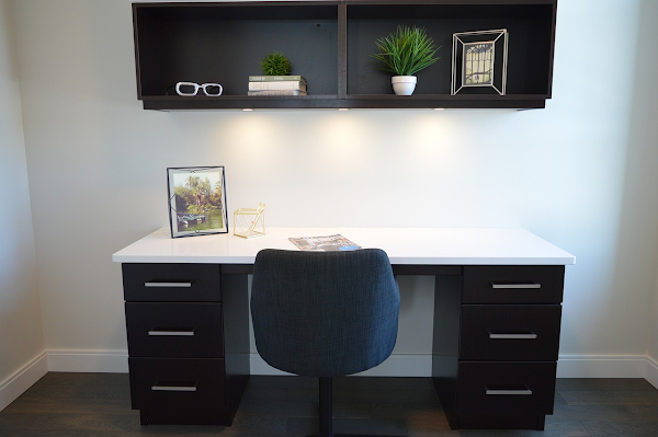 The Complete Guide to a Healthy Home Office: Tips and Tricks