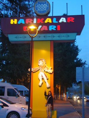 gaziantep, tahmis kahve, evirgeç, yöresel yemekler, gaziantep e özgü yemekler, havaalanı, harikalar diyarı, parkantep, botanik park, masal parkı, zekeriya usta, turkcell bilim parkı, gezegen evi, bilim müzesi, park, menengiç, zahter