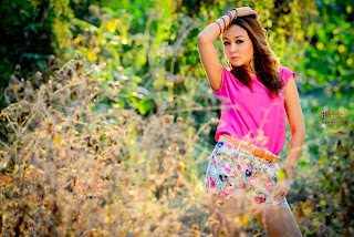 Hot Singer Wine Su Khine Thein