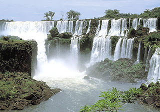 the lguazu waterfalls