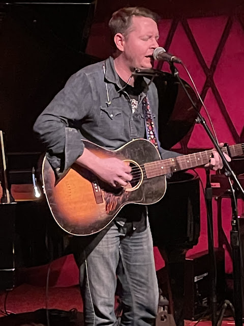 John Fulbright at Rockwood Music Hall, Stage 2, on November 17 (photograph by Kevin Keane)