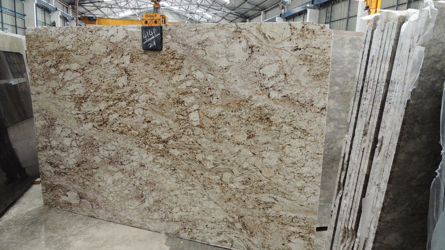 Vyara Gold Granite