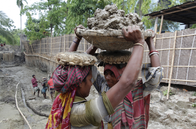 মে দিবস যেমন কাটছে শ্রমিকদের