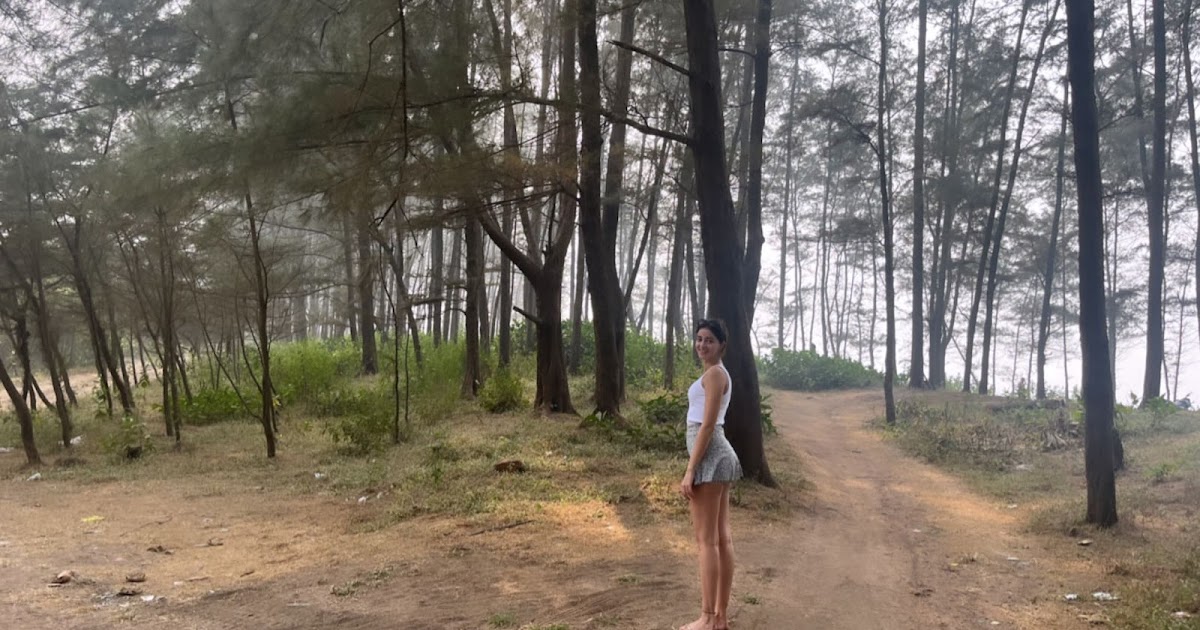 Ananya Panday’s Latest Pic amidst Mother Nature is Truly Refreshing