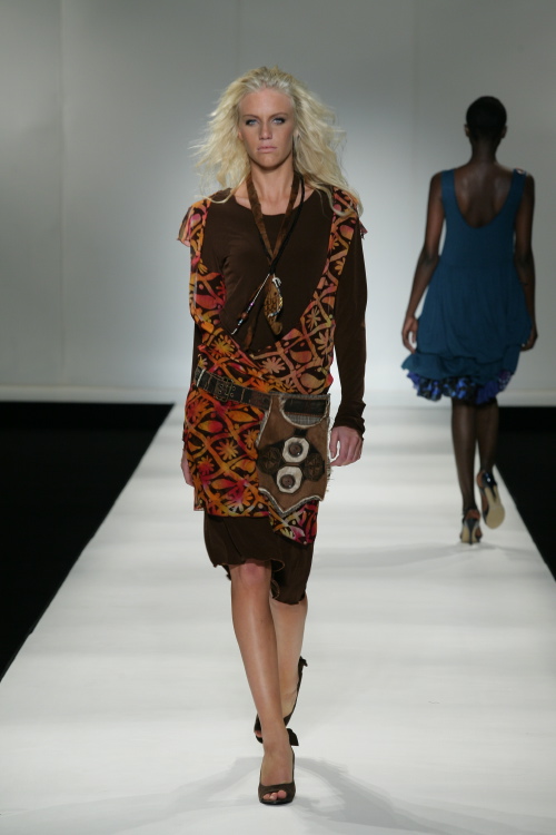 DFW RUNWAY: ROZANNE IMMERMAN COLLECTION