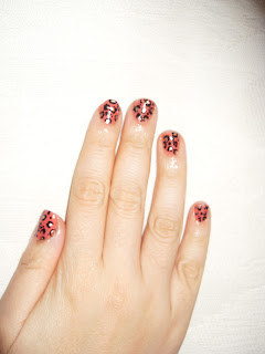 Unhas de Oncinha Unhas de Oncinha
