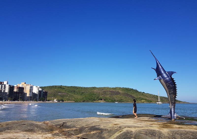 Praia do Morro, Marlim Azul