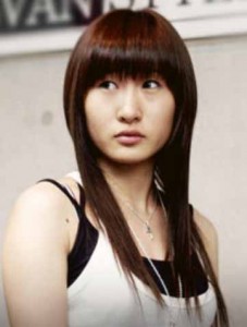  Gaya  Rambut  Wanita  Korea 2010 2011 Layer  panjang  lurus 