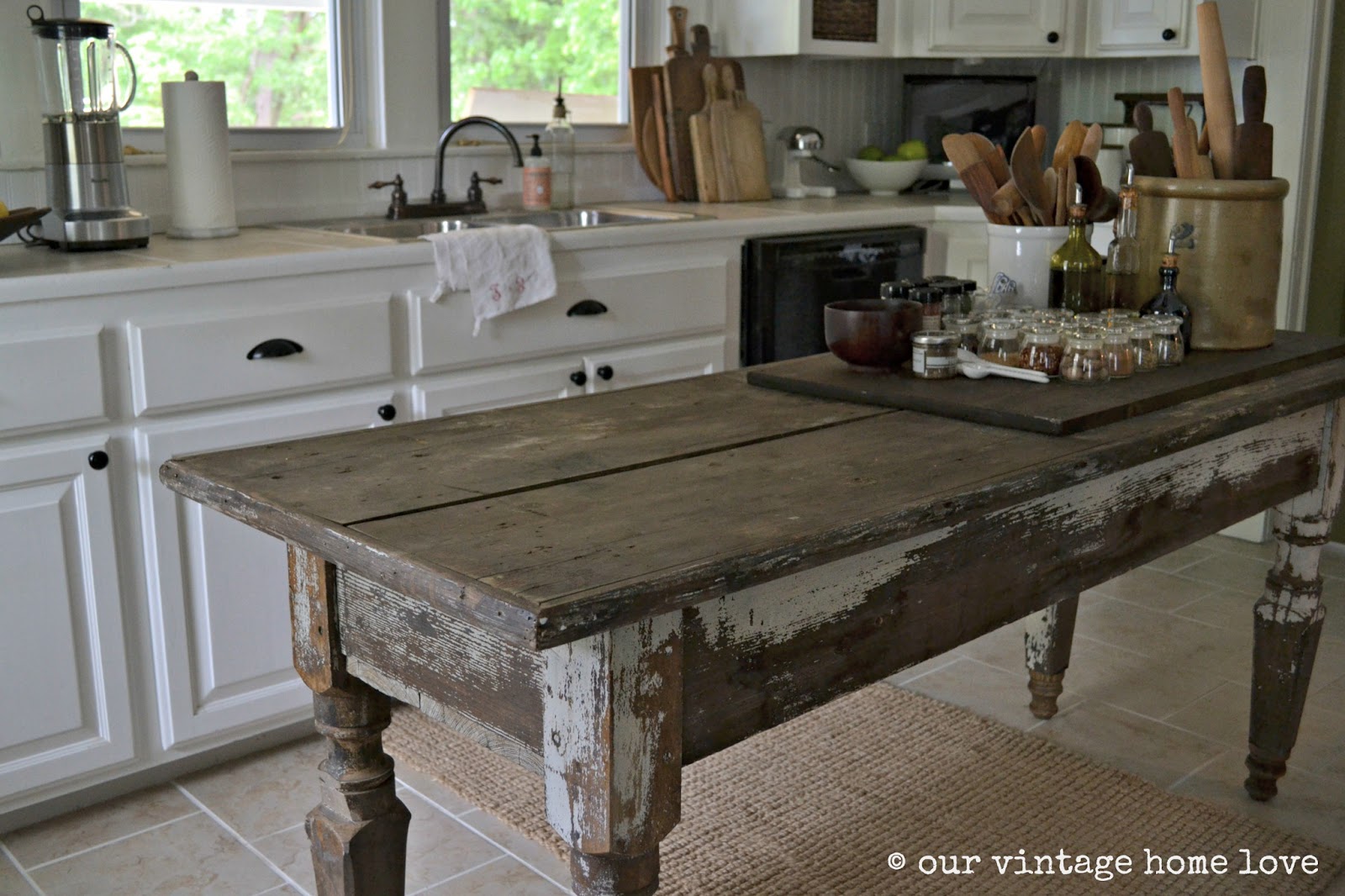 our vintage home love: Farmhouse Table