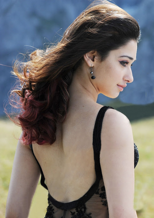 tamanna very in black dress hot photoshoot