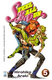 Action 153 - Steel Ball Run 5 - 10 Luglio 2006 | ISSN 1129-9754 | CBR 215 dpi | Mensile | Fumetti | Manga | Shonen | Fumetti | Manga | Shounen | Azione | Combattimenti
Collana edita dalla Star Comics che ospita serie manga di gran successo, tra cui: Le Bizzarre Avventure di JoJo, Baoh, Steel ball Run e molte altre. 

Numero volumi : 13
Steel Ball Run è un manga scritto e disegnato da Hirohiko Araki, serializzato in Giappone dalla Shueisha e in Italia dalla Star Comics.
Una folle corsa per attraversare i vecchi Stati Uniti d'America e vincere con ogni diritto i 50 milioni di dollari messi in palio dagli organizzatori: in questo si riassume la trama di Steel Ball Run.
Pensando al vecchio west ed allo spirito pionieristico, considerando che la storia si svolge nel 1890, si potrebbe pensare a questo manga come ad un'avventura di 70 giorni circa tra lande desolate, con sparatorie, assalti, indiani e qualsiasi altro colpo di scena immaginabile.
E ci saremmo anche andati piuttosto vicini, se solo non fosse che l'autore di questa pazzia, Hirohiko Araki, è stato l'autore di una delle serie di combattimenti più longeve e mentalmente insane della storia dei manga, ovvero Le bizzarre avventure di Jojo.
I due manga sembrano tra loro stranamente collegati. I due protagonisti sono tali J.Lo Zeppeli e Johnny Joestar, mentre tra quelli che potremmo considerare antagonisti troviamo un certo Diego Brando, famoso fantino di origini inglesi.
La gara sembra diventare una scusa per una trama nascosta. I personaggi presentati sono molti e variopinti, ed i richiami alla vecchia serie non stanno solo nei nomi.
J.Lo Zeppeli, anomalo cow boy dal comportamento bizzarro e dalla dentatura con inciso «Go!Go! Zeppeli», sembra infatti dotato di uno strano potere collegato alle sfere di metallo che porta con se. Questi oggetti, probabilmente gli steel ball del titolo, gli permettono di manipolare in modo non consueto l'ambiente e le persone circostanti. Ad accorgersene sarà il fantino paraplegico Johnny Joestar, non certo uno stinco di santo, che, toccandone una spinto dalla sua curiosità, si ritroverà per un istante in piedi sulle sue gambe. Incredulo per l'accaduto, ed allontanato dal figuro, si deciderà a partecipare alla gara, nonostante per lui sia pressoché impossibile persino salire su di un cavallo.
Comincia così la folle corsa delle sfere d'acciaio, e tutto lascia presagire che sarà molto molto meno tranquilla di quanto preventivato.
Steel Ball Run potrebbe essere una lettura piacevole ed accattivante. Questo a patto di digerire il disegno un po' poco comprensibile e la trama con molti riferimenti alla serie precedente.
Araki ha uno stile estremamente creativo, in grado di trasformare qualsiasi cosa in una lotta mentale, senza mai affidare la soluzione al confronto di forza bruta. Questo rende le sue serie un proseguirsi di idee eccezionali, che da una parte danno la garanzia di evitare ripetitività, mentre dall'altra mettono in pericolo la storia per un eccesso di «stramberie».
La serie, in definitiva, potrebbe essere un toccasana per chi sente la necessità di arrivare a qualcosa di diverso, senza però allontanarsi dai suoi generi preferiti, quelli con molte botte e tanta azione.