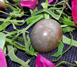 MUSTIKA ULAR SANCA-ASLI-KHODAM-AMPUH-ALAMI