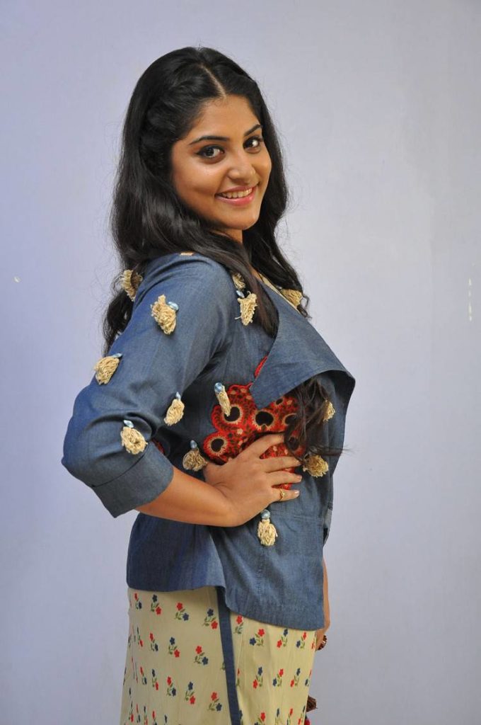 MANJIMA MOHAN LATEST HD PHOTOS | IMAGES WALLPAPER | PICTURES | WHATSAPP GROUP LINK