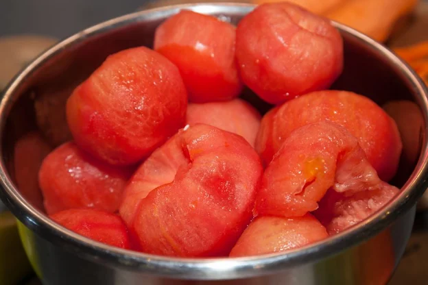 Truques e dicas: Pelar tomates com facilidade