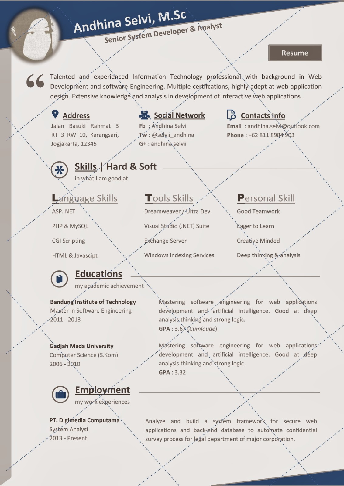 Desain CV Kreatif: Andhina - Contoh CV / Resume 