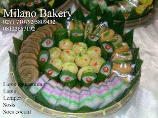 Kue Lapis legit Gulung-Lapis-Lemper-Sosis-Soes Cocktail