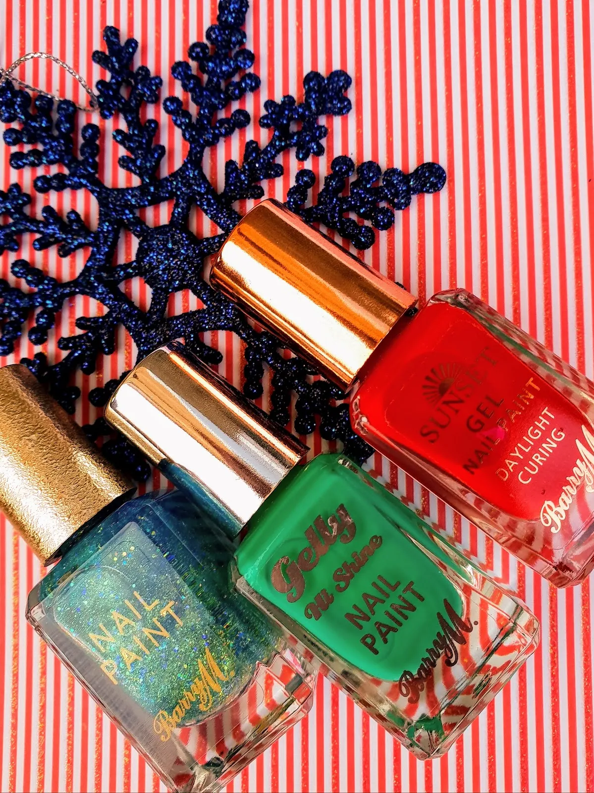 Christmas Holiday Nails with Barry M: Red, Green, Sparkle