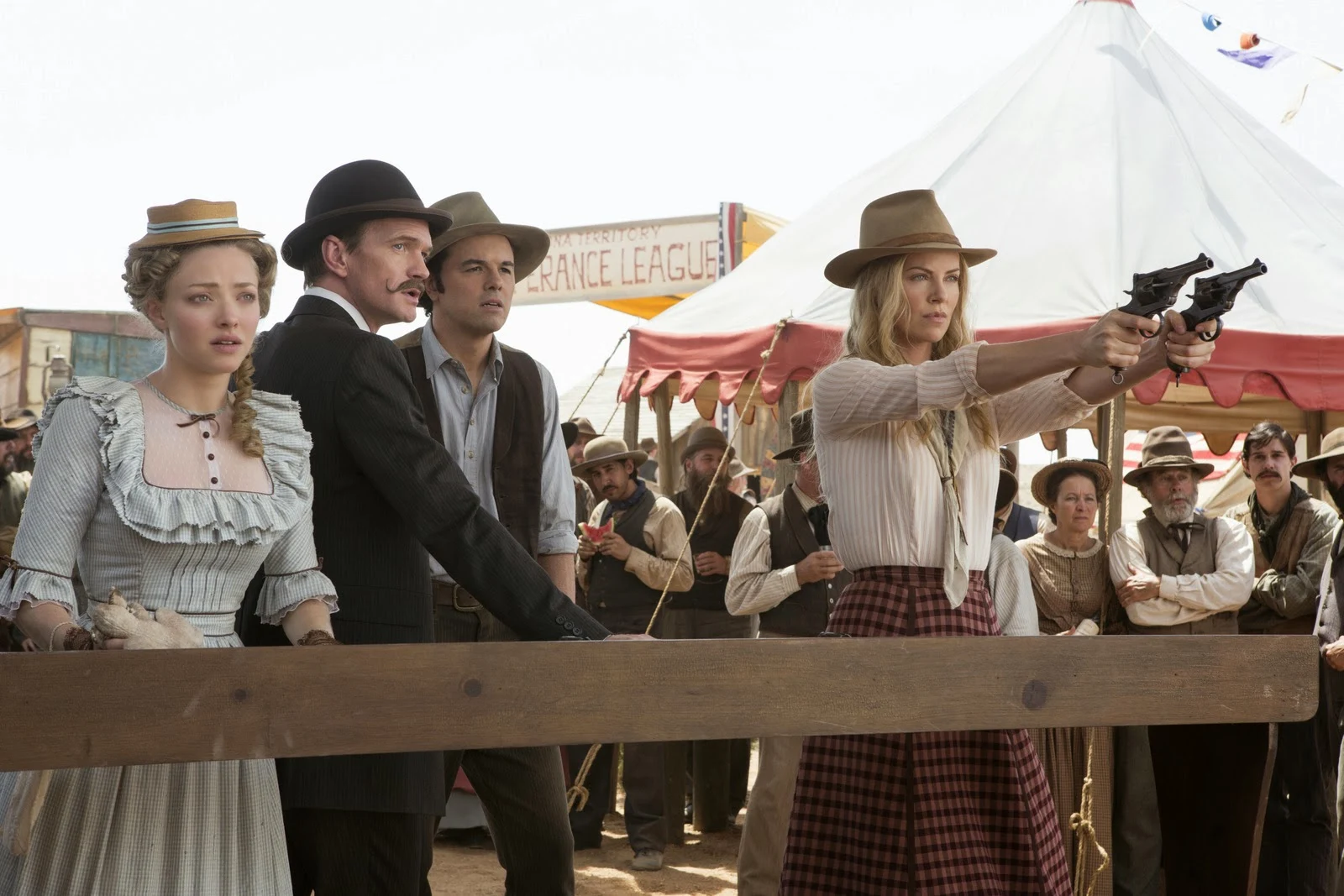 Sinopsis Film A Million Ways to Die in the West 2014