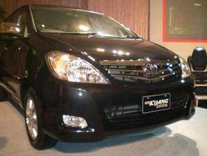 Kijang Innova