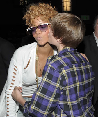 Justin Bieber Kissing Fan Michelle. hair Justin+ieber+kissed+miley