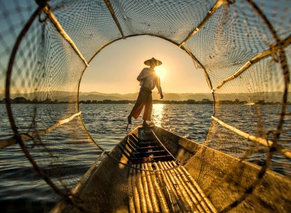 Hamni Juni fotografia pescadores contraluz silhuetas pôr nascer do sol natureza