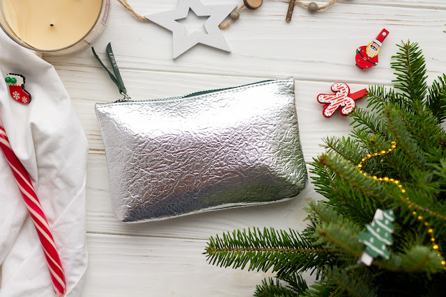 ipsy Glam Bag December наполнение и отзыв