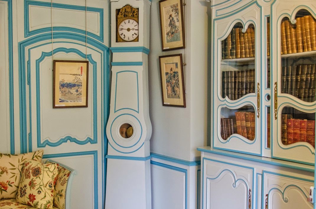 Giverny  - maison de Monet - petit salon bleu