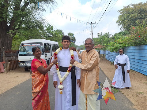 மாதகல் மண்ணின் புதிய குருமணி அருட்தந்தை பீ.அ.கமல்ராஜ் அடிகளாரின் முதல் நன்றித் திருப்பலி 14.04.2024 அன்று நடைபெற்றது.