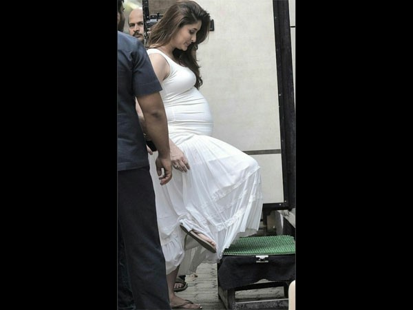 kareena-kapoor-pregnant-day