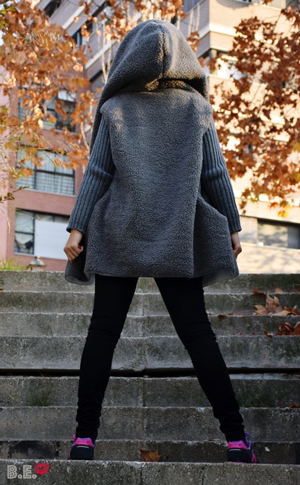 Outfit-abrigo-gris-shein-5