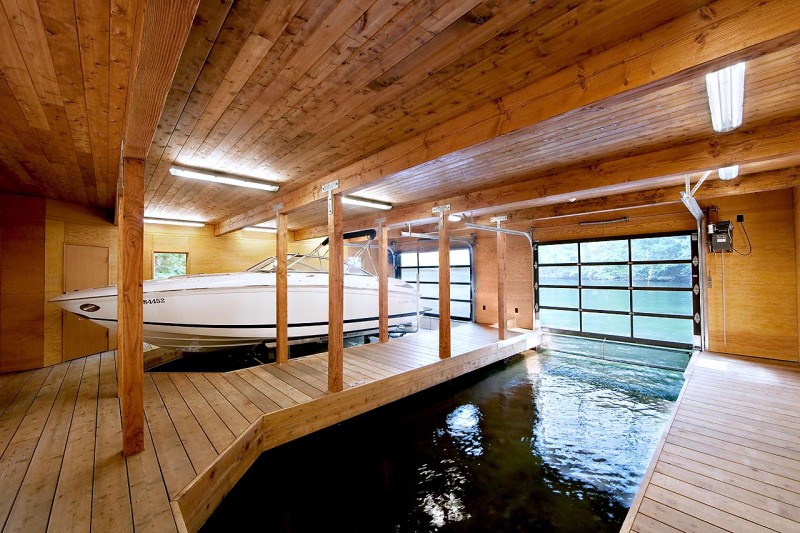 Wooden Pergola as Exterior Design in Small Boathouse 