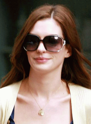 anne hathaway