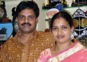 Singer Malathi Family Husband Parents children's Marriage Photos