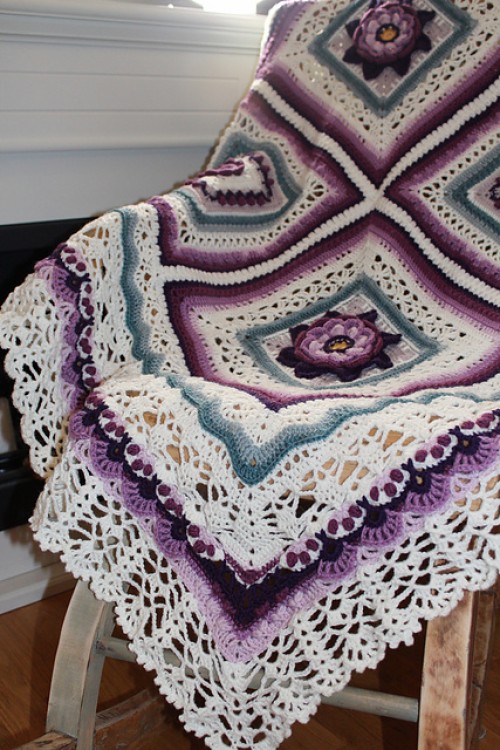 Wild Roses Blanket - Crochet Pattern