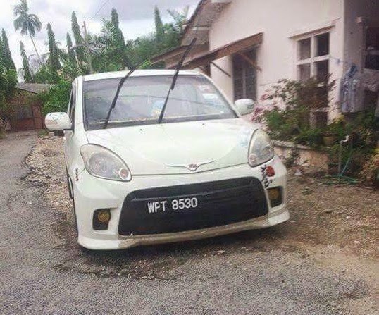 Geng Familia Myvi Club Ketakutan buang Sticker