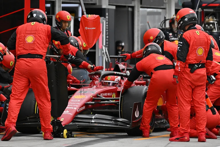 Fórmula 1: Max Verstappen hizo una épica remontada y ganó el GP de Hungría en un día negro para Leclerc y Ferrari