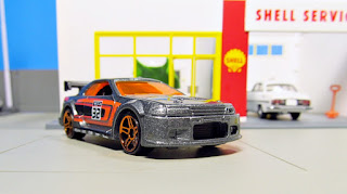 Hot Wheels Mystery Cars  Nissan Skyline GT-R R32 