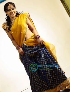 South Indian Actress Divya Singh Latest Hot Saree Photoshoot Stills 2013