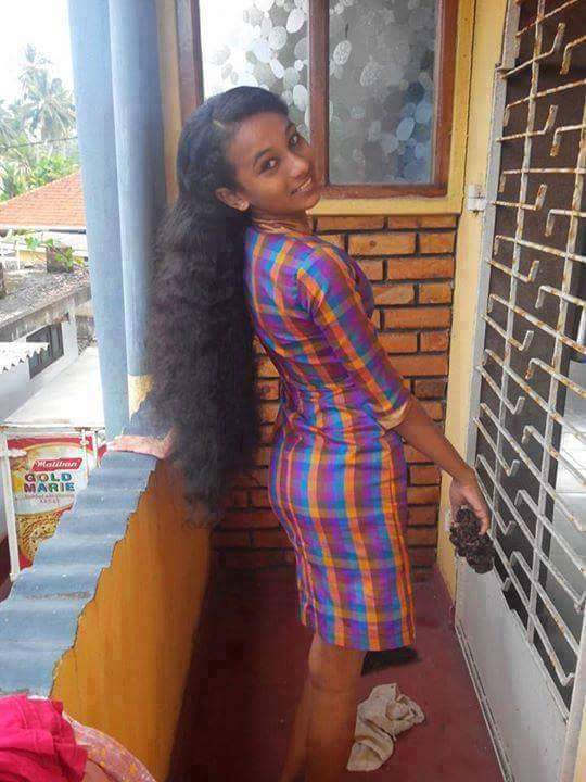 Sri Lankan Sexy Girls Photos | Videos: Lankawe wal kello